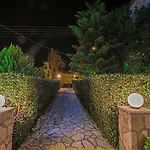 Mertoula House