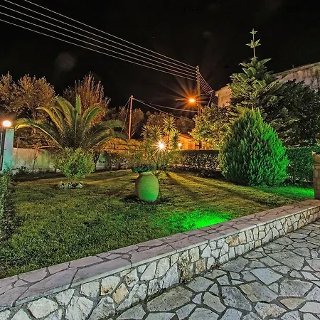Mertoula House *