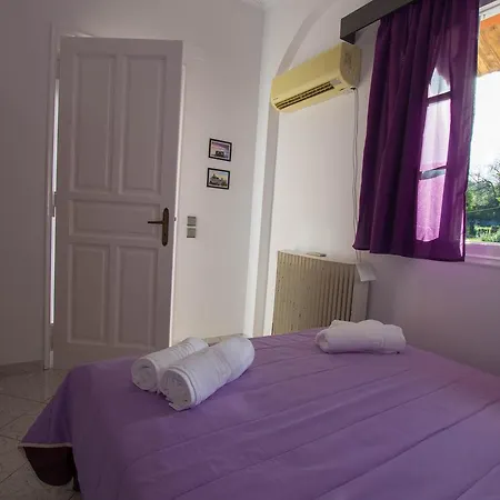 Mertoula House * Skoulikado